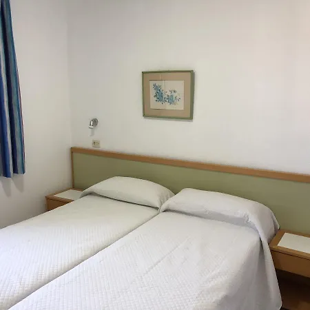 Green Garden Apartment