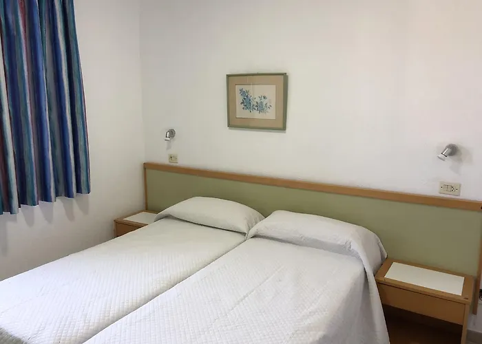 Green Garden Apartment